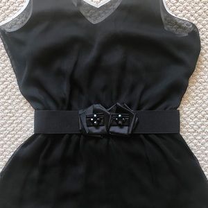 SOLD! 🌸 Elastic Flower Belt